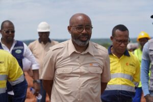 Sociedade Mineira do Cuango inicia Reflorestação do Cangau 2 e planta 9.000 mudas em área de 30 hectares